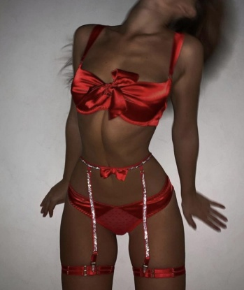 Анкета проститутки Нина - город Кулецма, 25 лет, №7006